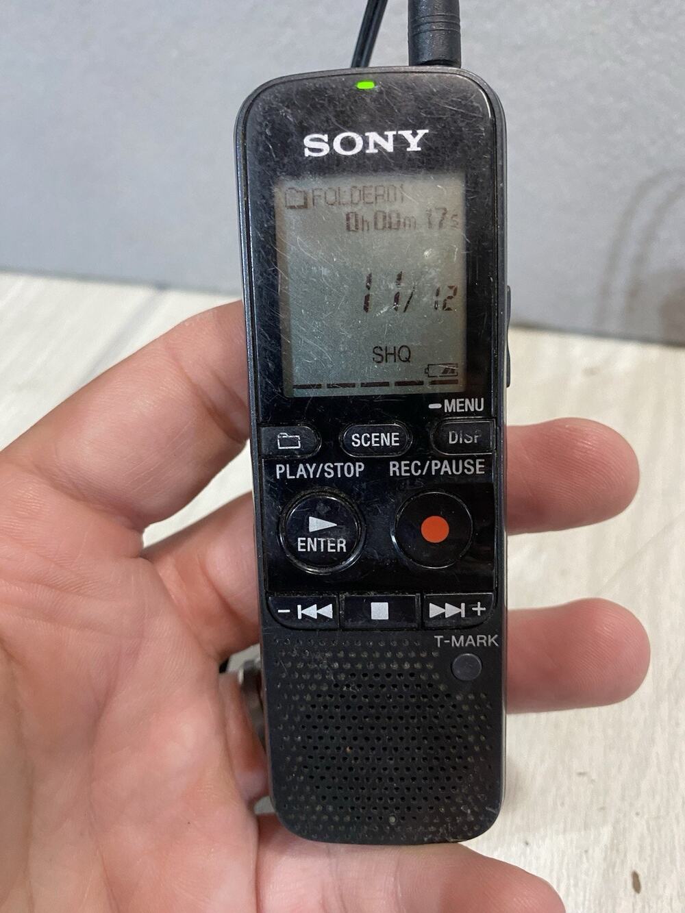 SONY ICD-PX312 Digital Flash Voice Recorder with Memory Card Slot Tested & Works